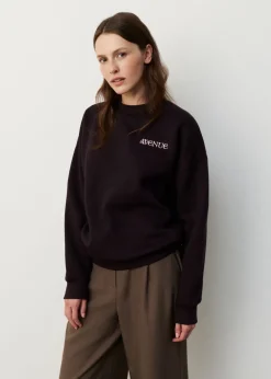 Avenue sweater