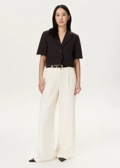 Cropped blazer