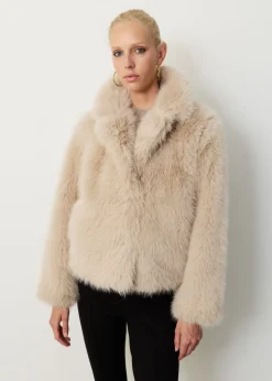 Korte faux fur jas