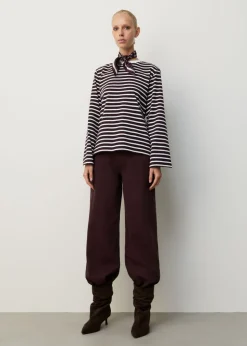 Padded strap longsleeve t-shirt