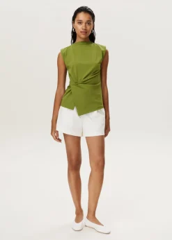 Pleat shorts