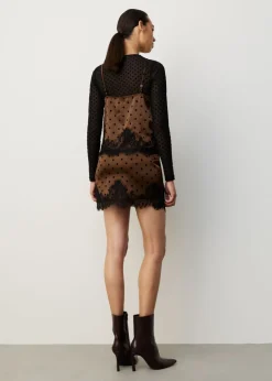 Satijnen kanten polkadot top