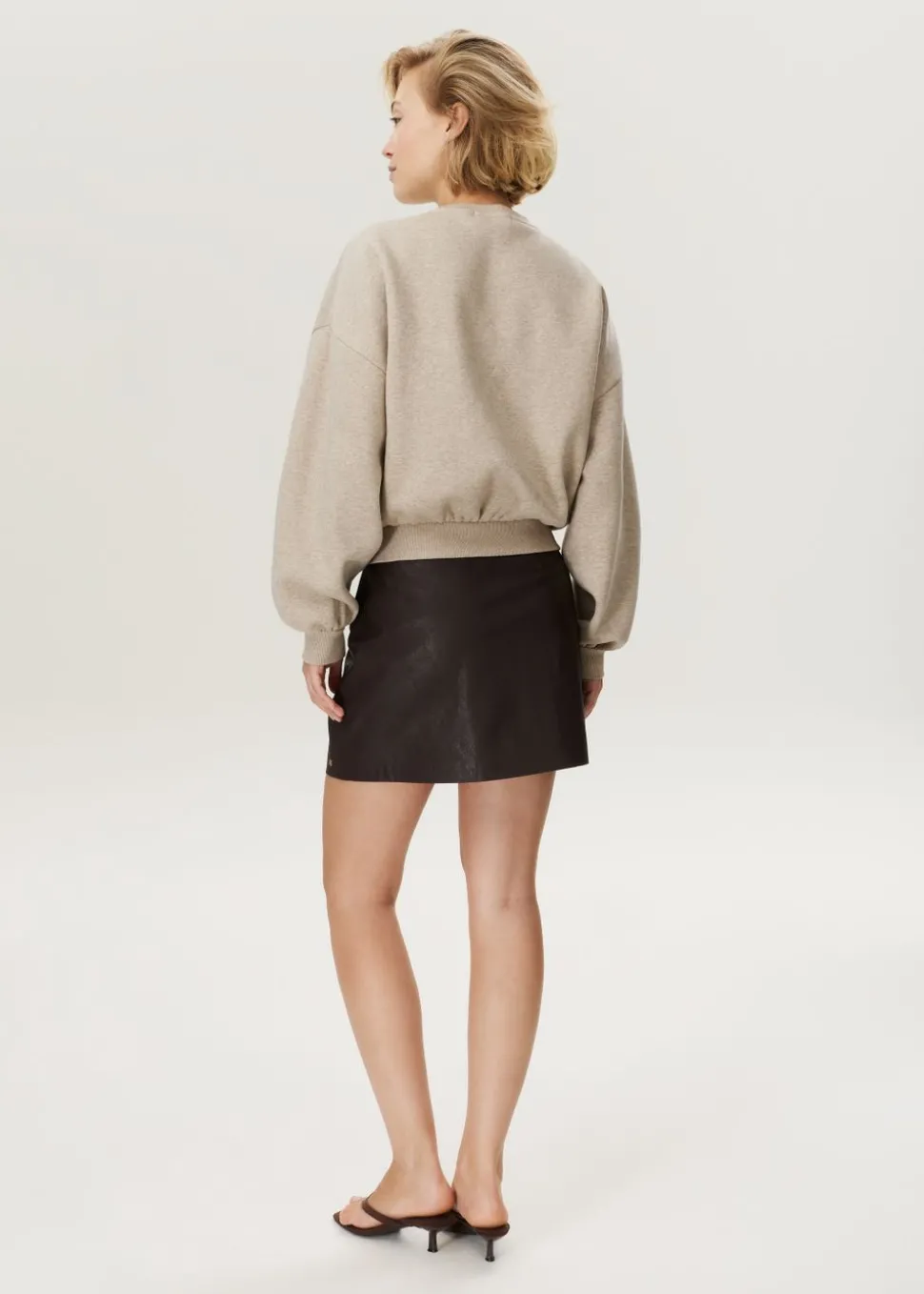 Sweater met ballonmouwen