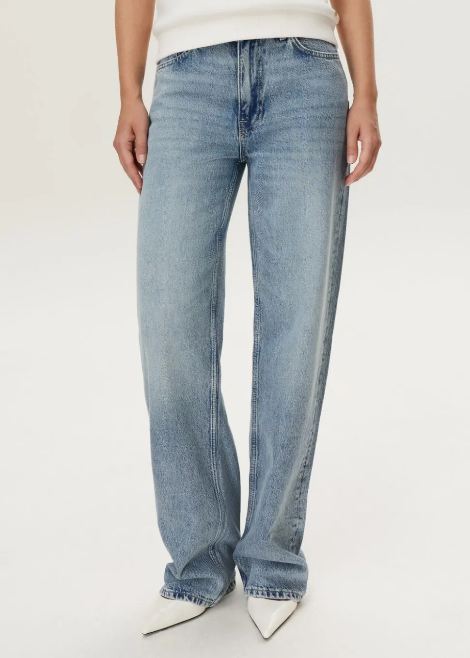 TESS - Relaxed straight leg jeans