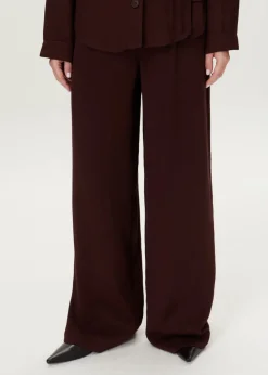Wide leg broek met plooien